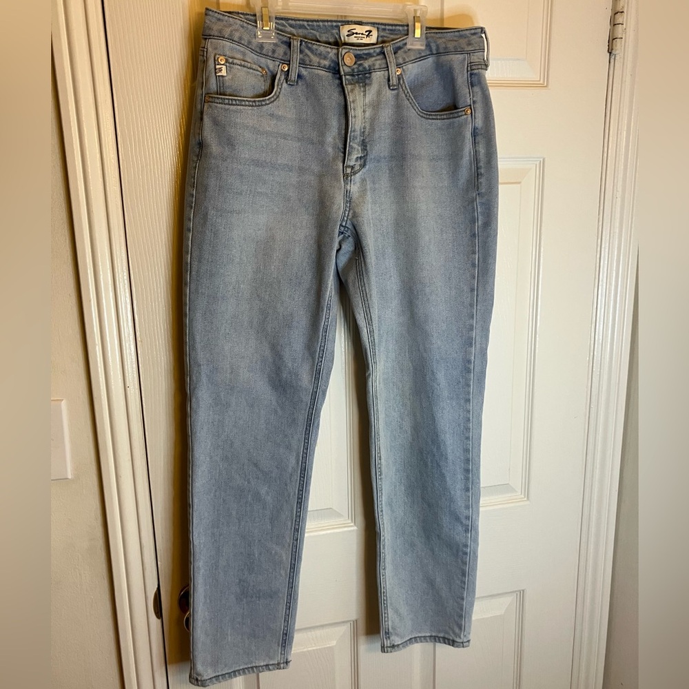 Seven7 Light Wash Denim Jeans